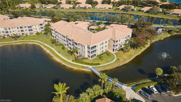 17040 Willowcrest Way #301, Fort Myers, Florida 33908, image 1