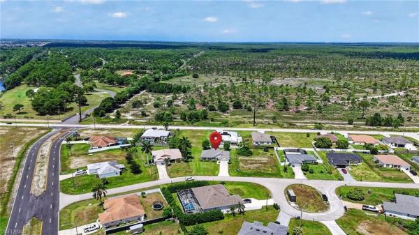 Cape Coral Residential, 3710 8th Pl, Cape Coral, Florida 33909, image 2