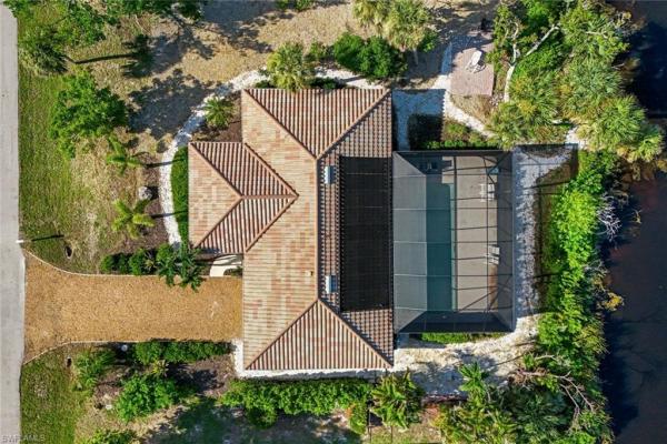 East Rocks, 707 Durion Ct, Sanibel, Florida 33957, image 2