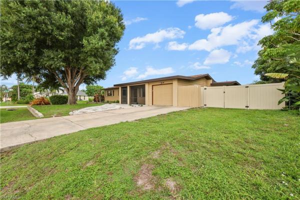 Cape Coral Residential, 4029 Country Club Blvd, Cape Coral, Florida 33904, image 1