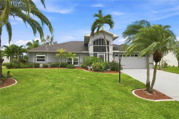 Royal Tee Country Club Estates, 11891 Princess Grace Ct, Cape Coral, Florida 33991, image 2