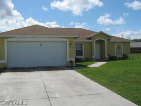 Lehigh Acres, 573 Bourse Cir, Lehigh Acres, Florida 33974, image 1
