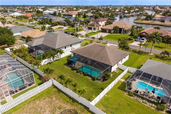 Cape Coral, 2737 25th St, Cape Coral, Florida 33914, image 1