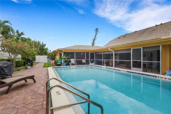 Cape Coral, 3605 Country Club Blvd #C, Cape Coral, Florida 33904, image 2
