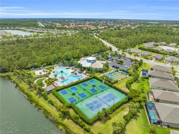 Bella Vida, 3565 Malagrotta Cir, Cape Coral, Florida 33909, image 3