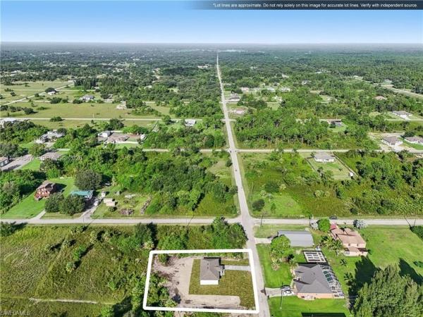 Lehigh Acres, 4402 19th St, Lehigh Acres, Florida 33972, image 2