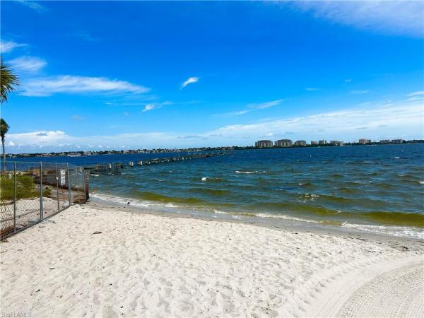 4906 Victoria Dr #103, Cape Coral, Florida 33904, image 3
