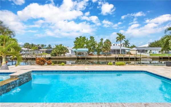 Fairview Isles, 16 Sunview Blvd, Fort Myers Beach, Florida 33931, image 3