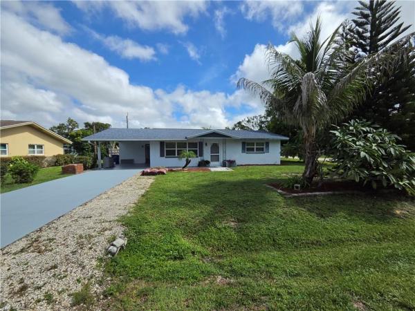 Fort Myers Villas, 2373 Chandler Ave, Fort Myers, Florida 33907, image 1