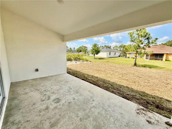 Lehigh Acres, 2600 W 26th St, Lehigh Acres, Florida 33971, image 1