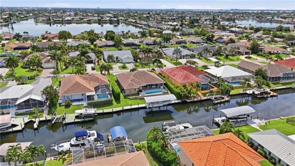 Cape Coral, 5020 8th Pl, Cape Coral, Florida 33914, image 2