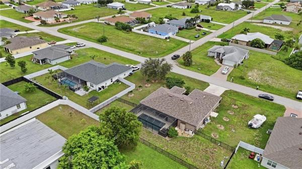 Cape Coral Residential, 219 12th Ln, Cape Coral, Florida 33993, image 2
