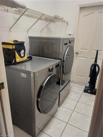 Cape Coral Residential, 1713 38th Ter, Cape Coral, Florida 33909, image 2