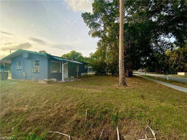 Russell Park, 402 Miramar Rd, Fort Myers, Florida 33905, image 3