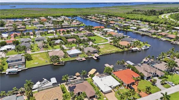 Cape Coral, 2531 28th Ave, Cape Coral, Florida 33914, image 3