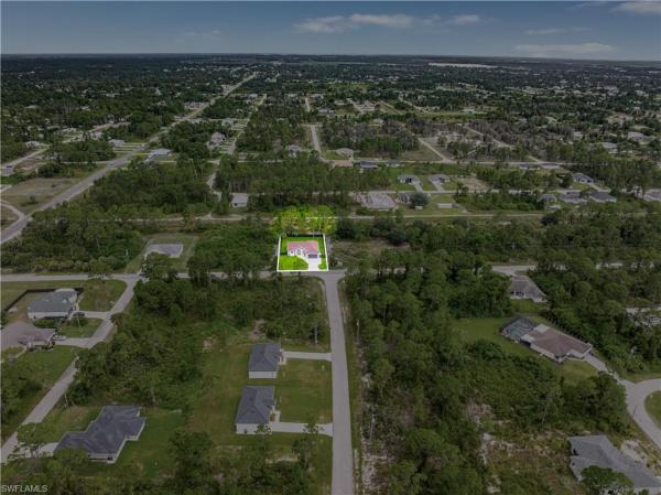 942 E Kanuga St, Lehigh Acres, Florida 33974, image 1