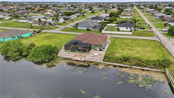 Cape Coral Residential, 1005 3rd Pl, Cape Coral, Florida 33993, image 3