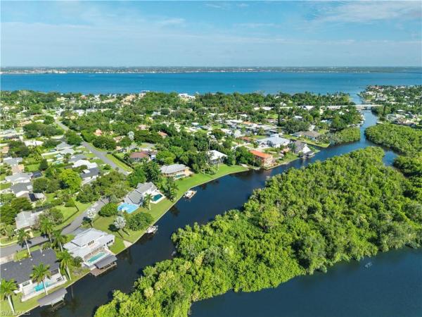 Natoma Park, 5539 Natoma Dr, Fort Myers, Florida 33919, image 1