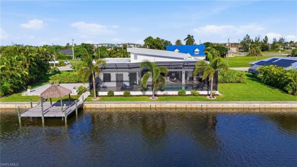 Cape Coral Residential, 3709 15th Pl, Cape Coral, Florida 33914, image 2