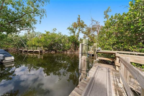 Anchors Aweigh, 660 Anchor Dr, Sanibel, Florida 33957, image 3