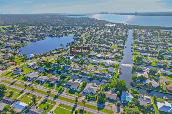 Lochmoor Waterway Estates, 4431 Atlantic Cir, North Fort Myers, Florida 33903, image 1
