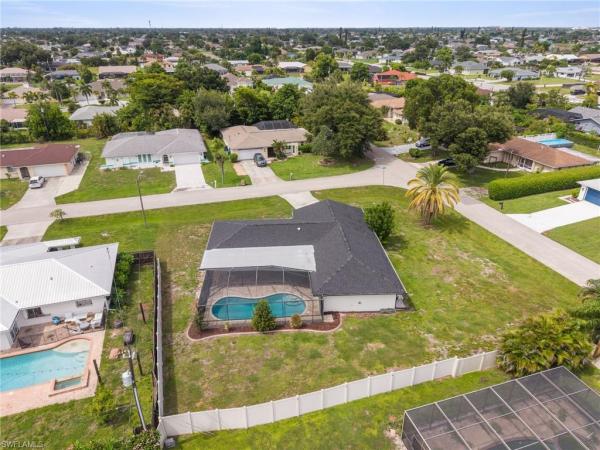 812 34th St, Cape Coral, Florida 33904, image 1