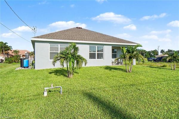Cape Coral Residential, 1813 24th Pl, Cape Coral, Florida 33993, image 3