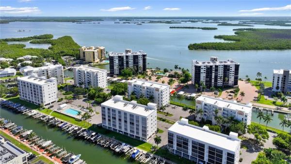 Casa Marina At Bay Beach, 4321 Bay Beach Ln #634, Fort Myers Beach, Florida 33931, image 1