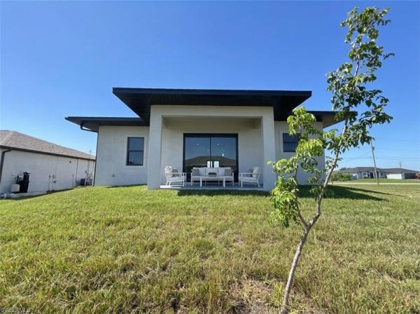 Cape Coral Residential, 4229 32nd St, Cape Coral, Florida 33993, image 3