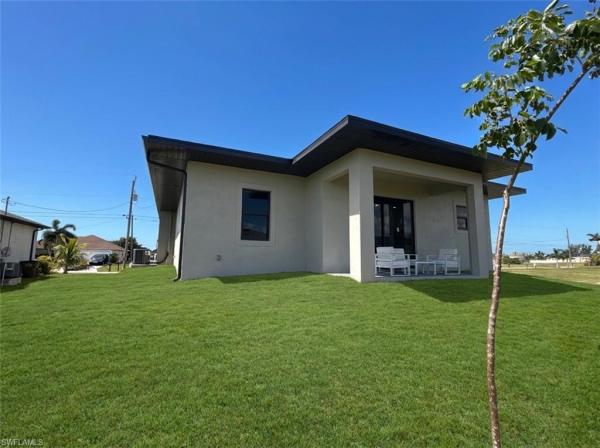 Cape Coral Residential, 4229 32nd St, Cape Coral, Florida 33993, image 2