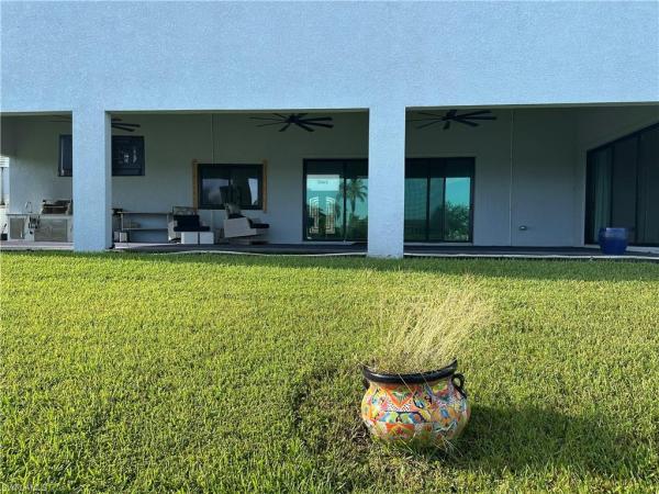 Cape Coral Residential, 2405 32nd St, Cape Coral, Florida 33914, image 2