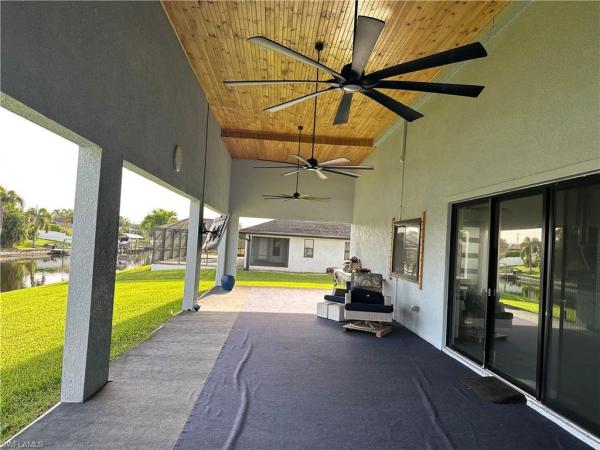 Cape Coral Residential, 2405 32nd St, Cape Coral, Florida 33914, image 1