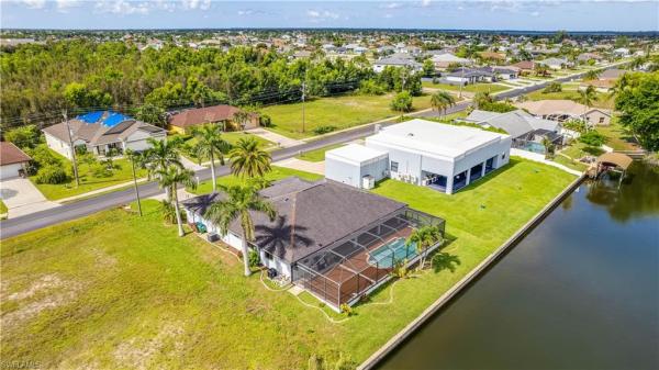 Cape Coral Residential, 2329 32nd St, Cape Coral, Florida 33914, image 3