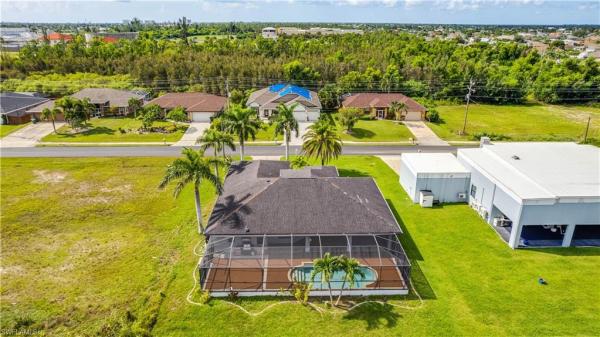 Cape Coral Residential, 2329 32nd St, Cape Coral, Florida 33914, image 2