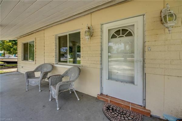 North Fort Myers No HOA, 101 Powell Creek Cir, North Fort Myers, Florida 33917, image 1