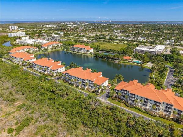20061 Sanibel View Cir #203, Fort Myers, Florida 33908, image 2