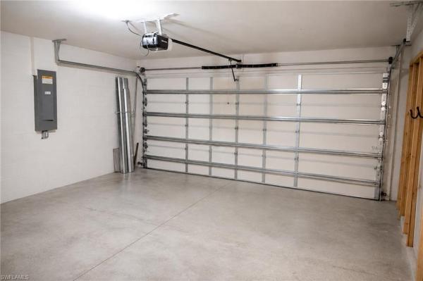 Cape Coral Residential, 1108 36th Ln, Cape Coral, Florida 33909, image 1