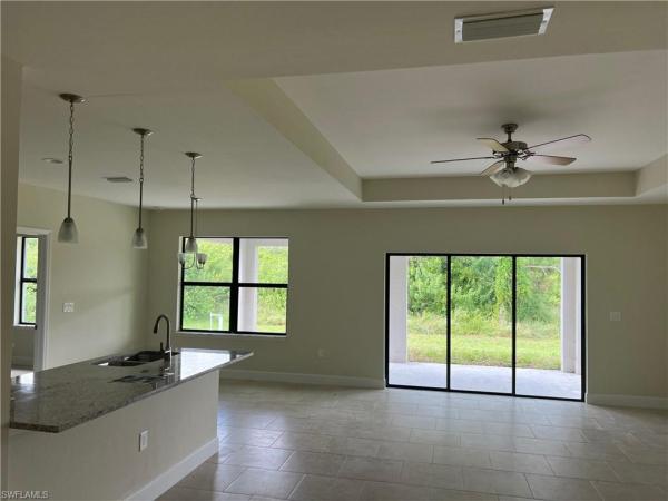 Lehigh Acres, 2904 W 24th St, Lehigh Acres, Florida 33971, image 1