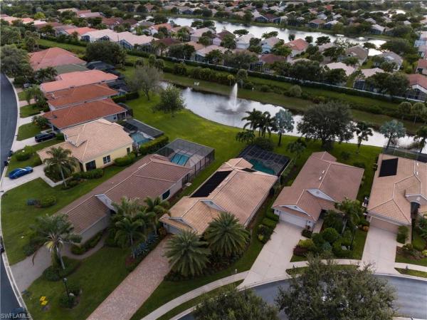 Rookery Pointe, 20311 Rookery Dr, Estero, Florida 33928, image 2