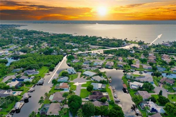 Whiskey Creek Club Estates, 1358 Sheffield Way, Fort Myers, Florida 33919, image 3