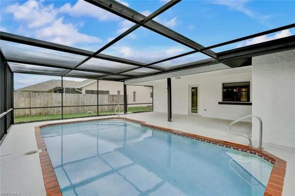 Cape Coral Residential, 2214 13th St, Cape Coral, Florida 33990, image 2