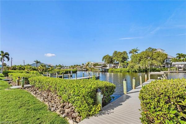 16385 Boyce Dr #301, Bokeelia, Florida 33922, image 2
