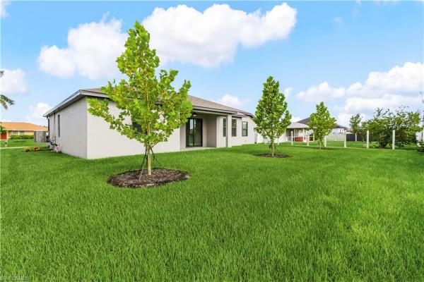 Cape Coral Residential, 1525 30th St, Cape Coral, Florida 33914, image 1