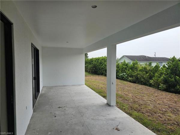 Mirror Lakes, 820 Lystra Ave, Fort Myers, Florida 33913, image 2