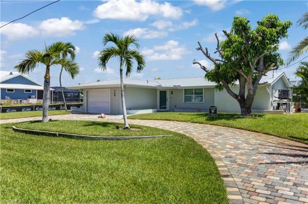 Sandpiper Village, 140 Egret St, Fort Myers Beach, Florida 33931, image 1