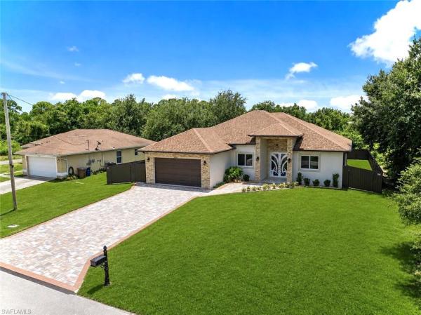 2903 SW 4th St, Lehigh Acres, Florida 33976, image 2