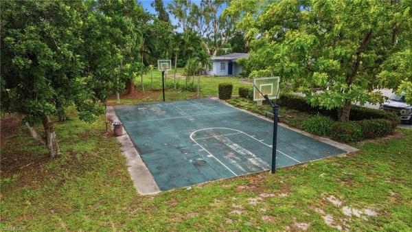 Fort Myers Villas, 2230 Jasper Ave, Fort Myers, Florida 33907, image 3