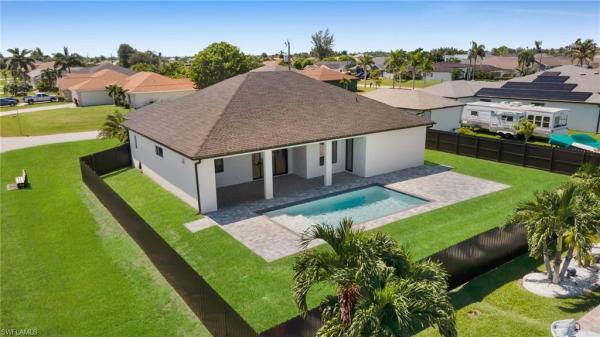 Cape Coral Residential, 3009 16th Pl, Cape Coral, Florida 33914, image 2