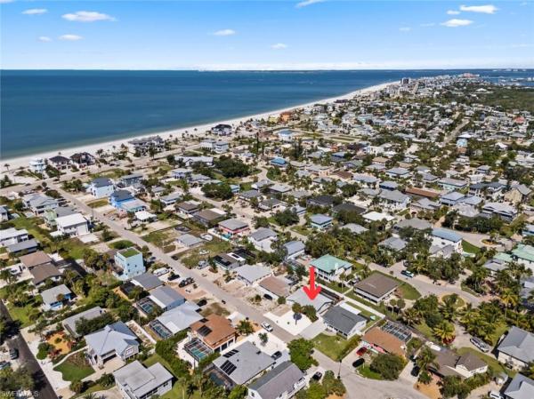 Leilani, 193 Hibiscus Dr, Fort Myers Beach, Florida 33931, image 3