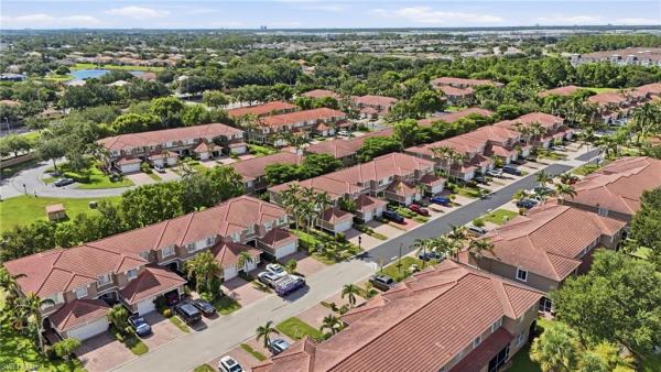 Timberwalk At Three Oaks, 9829 Roundstone Cir, Fort Myers, Florida 33967, image 3